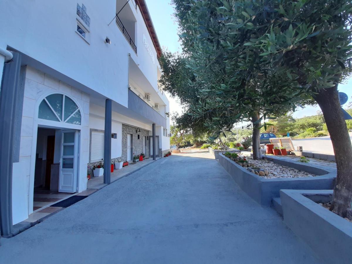 Paraga Holiday home Pefkari